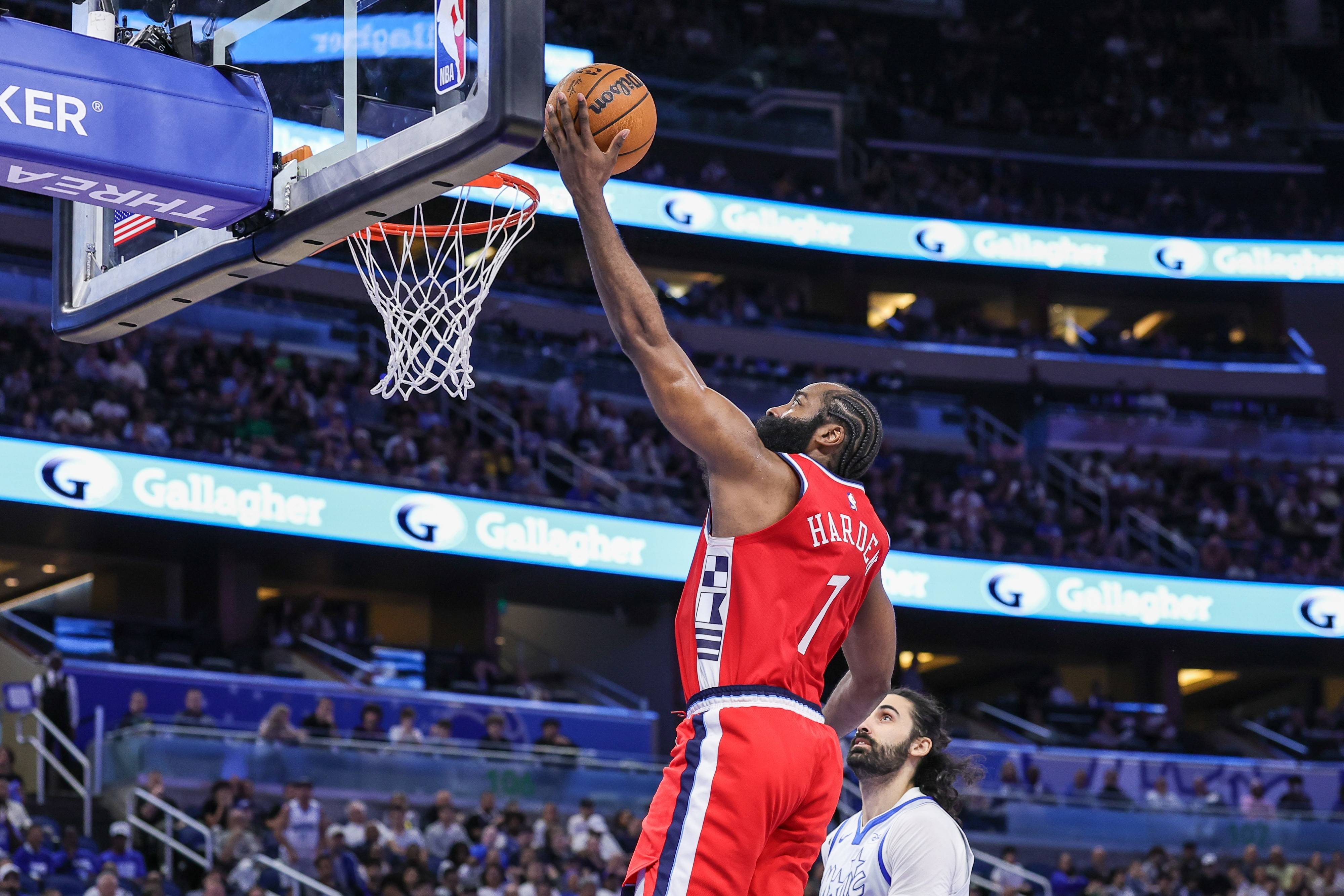 世界杯2026-北京队力克步行者，范弗利特高光表现  第1张