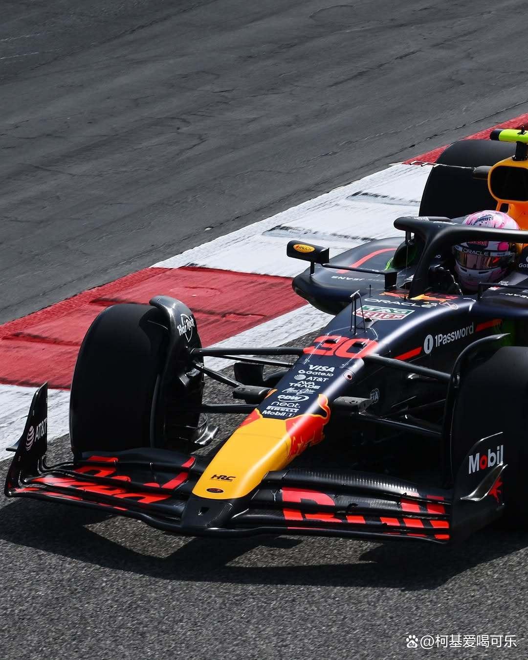 开云体育下载-迈凯伦完胜红牛二队,勒克莱尔统治全场 第1张 开云体育下载-迈凯伦完胜红牛二队,勒克莱尔统治全场 第1张